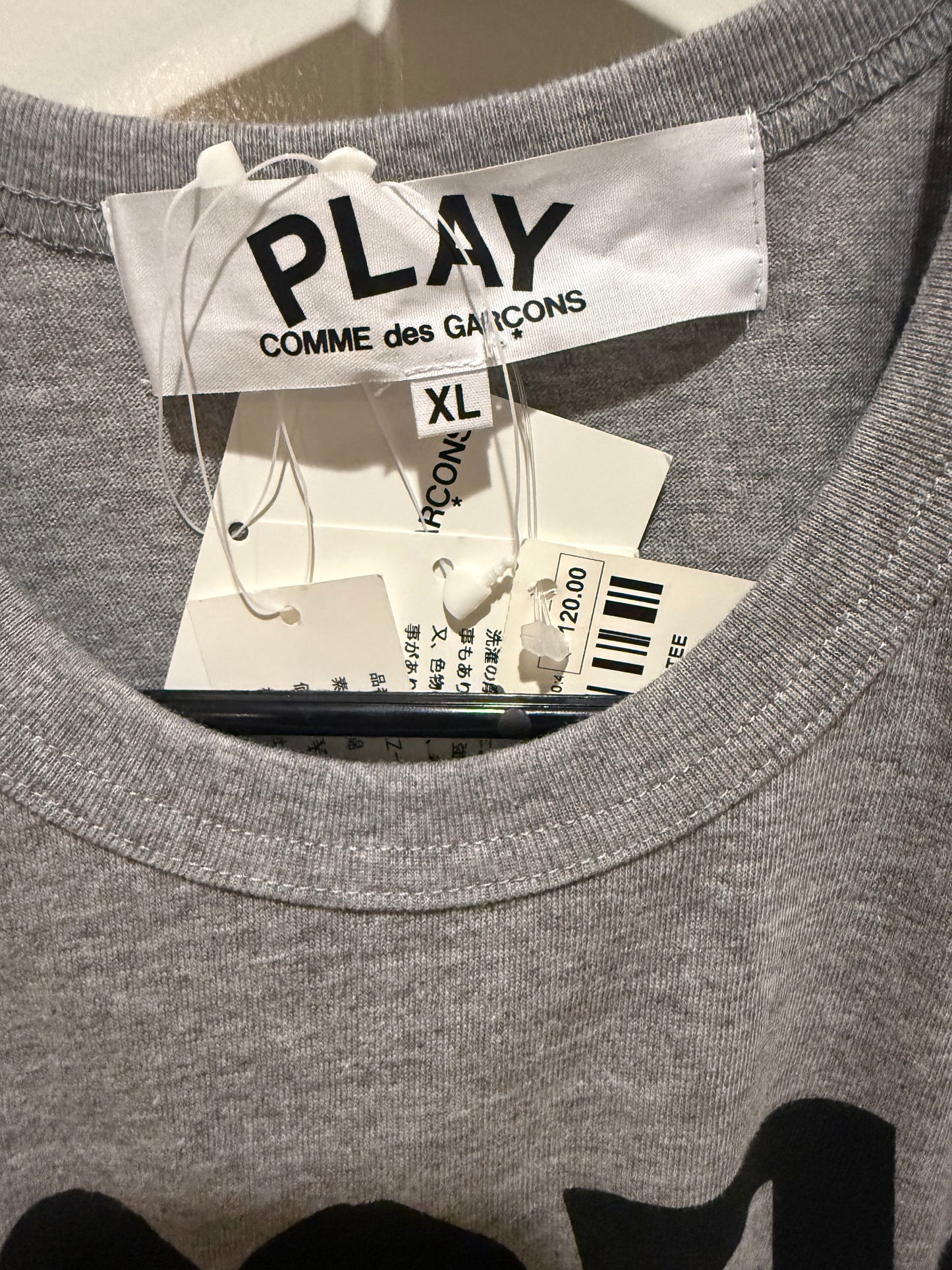 Comme des Garçons PLAY Grey Heart Logo T-Shirt CDG Play Tee Men’s NEW Size XL