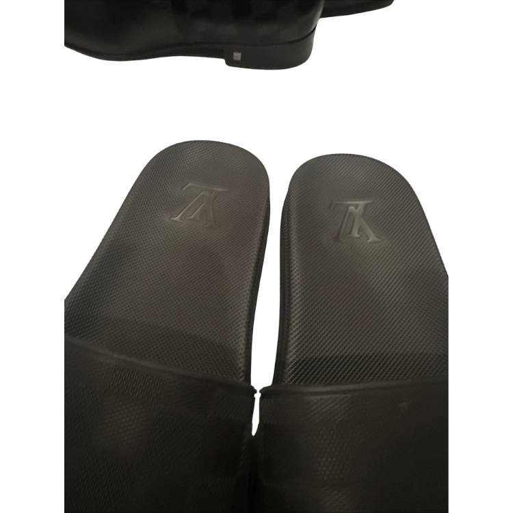 Louis Vuitton Damier Graphite Waterfront Slides Size 9 Men's